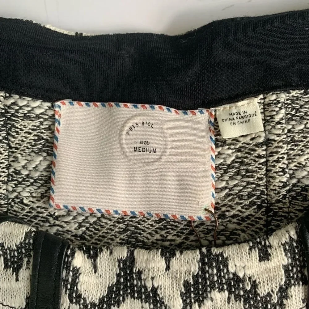 ANTHROPOLOGIE 9-H15 BLACK IVORY KNIT TUNIC TOP